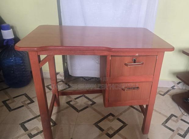 Office Desk and Chair - thumbnail 4