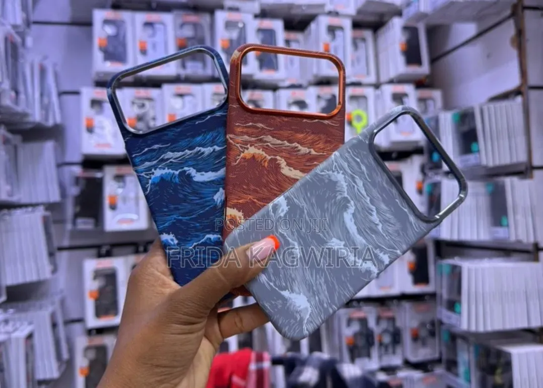 Ocean Wave Carbon Back Cover for iPhone 17 Pro Max