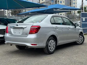 Toyota Axio 2019 Silver
