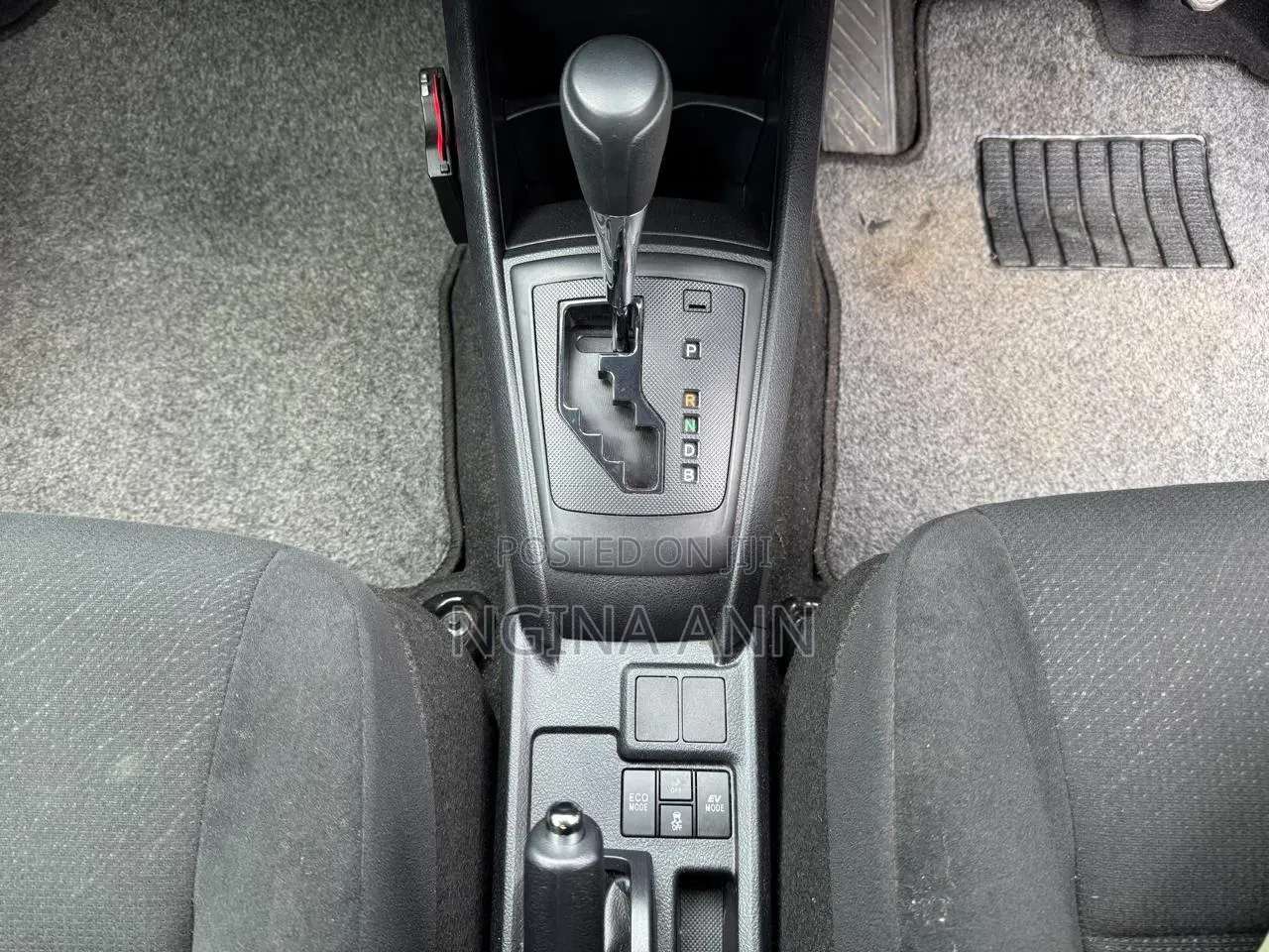 Toyota Axio 2019 Silver