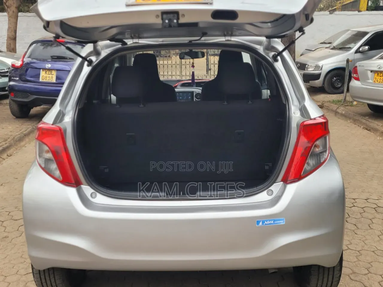 Toyota Vitz 2011