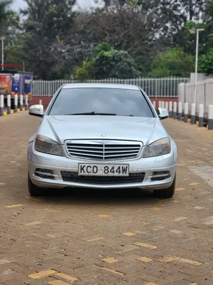 Mercedes-Benz C200 2008 Silver