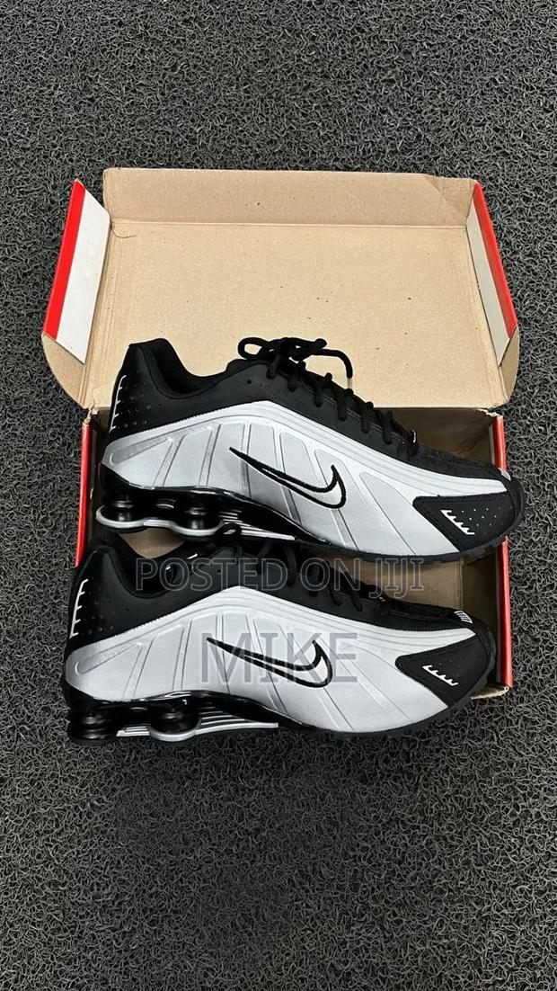 Nike Shocks - thumbnail 4
