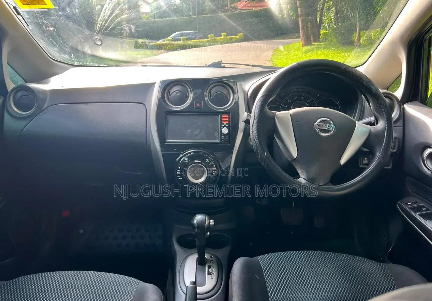 Nissan Note 2015 Black