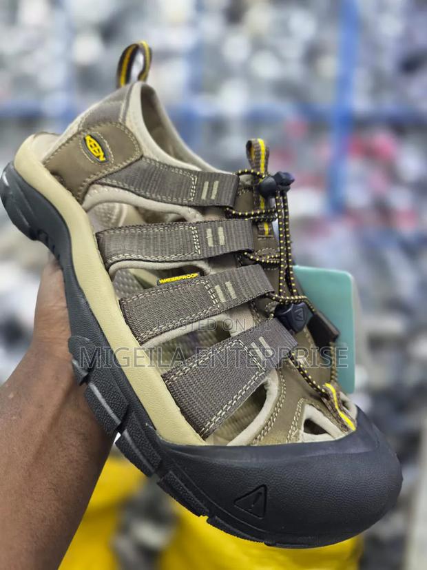 Open Keen Outdoor Men Shoes