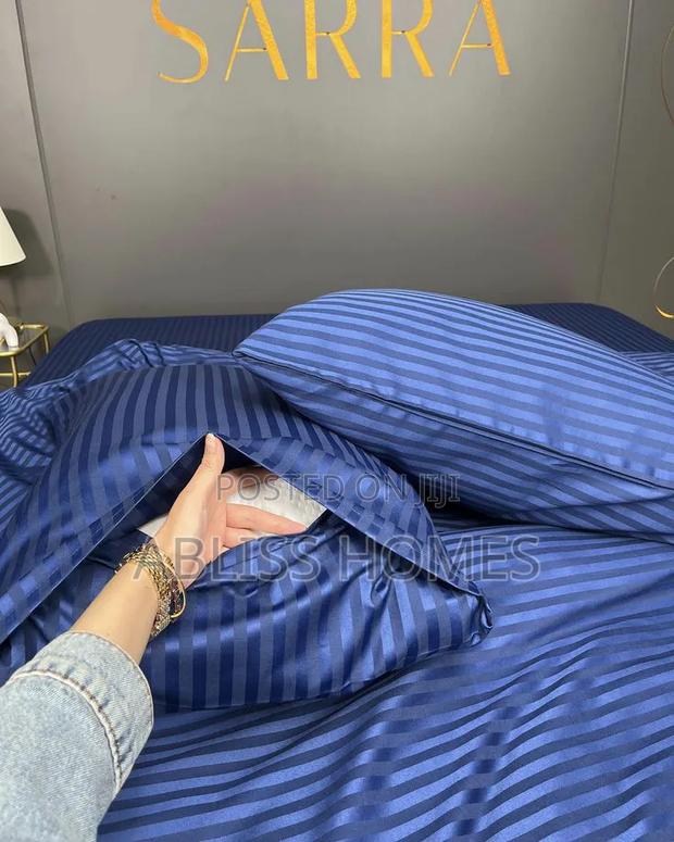 Luxury Cotton Stripped Bedsheets