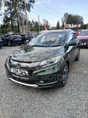 Honda Vezel 1.5 Hybrid 2WD 2017 Green