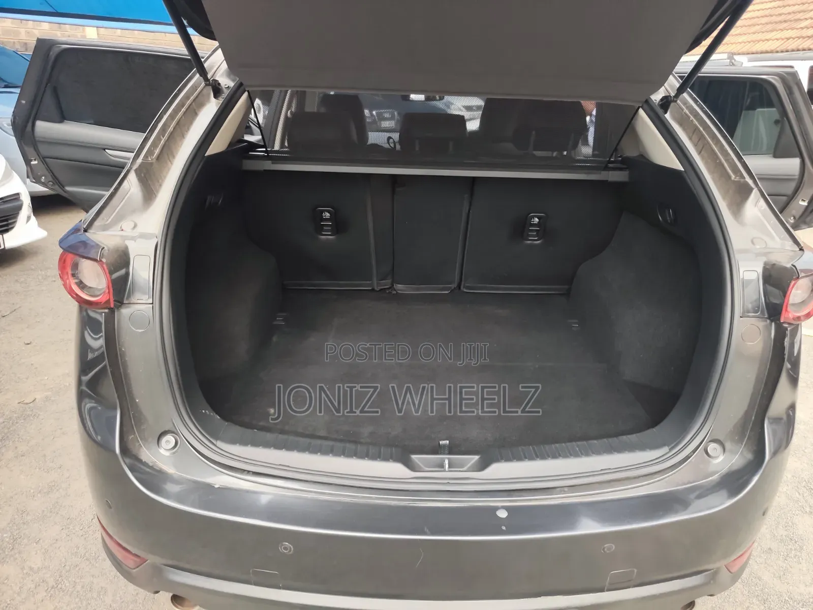Mazda CX-5 2017 Gray