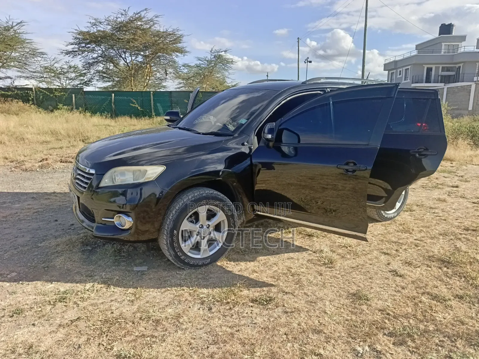 Toyota Vanguard 2012 Black