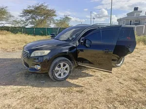 Toyota Vanguard 2012 Black