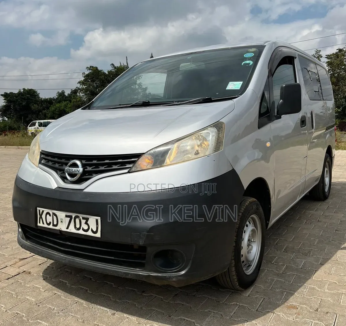 Nissan NV200 2009 Gray