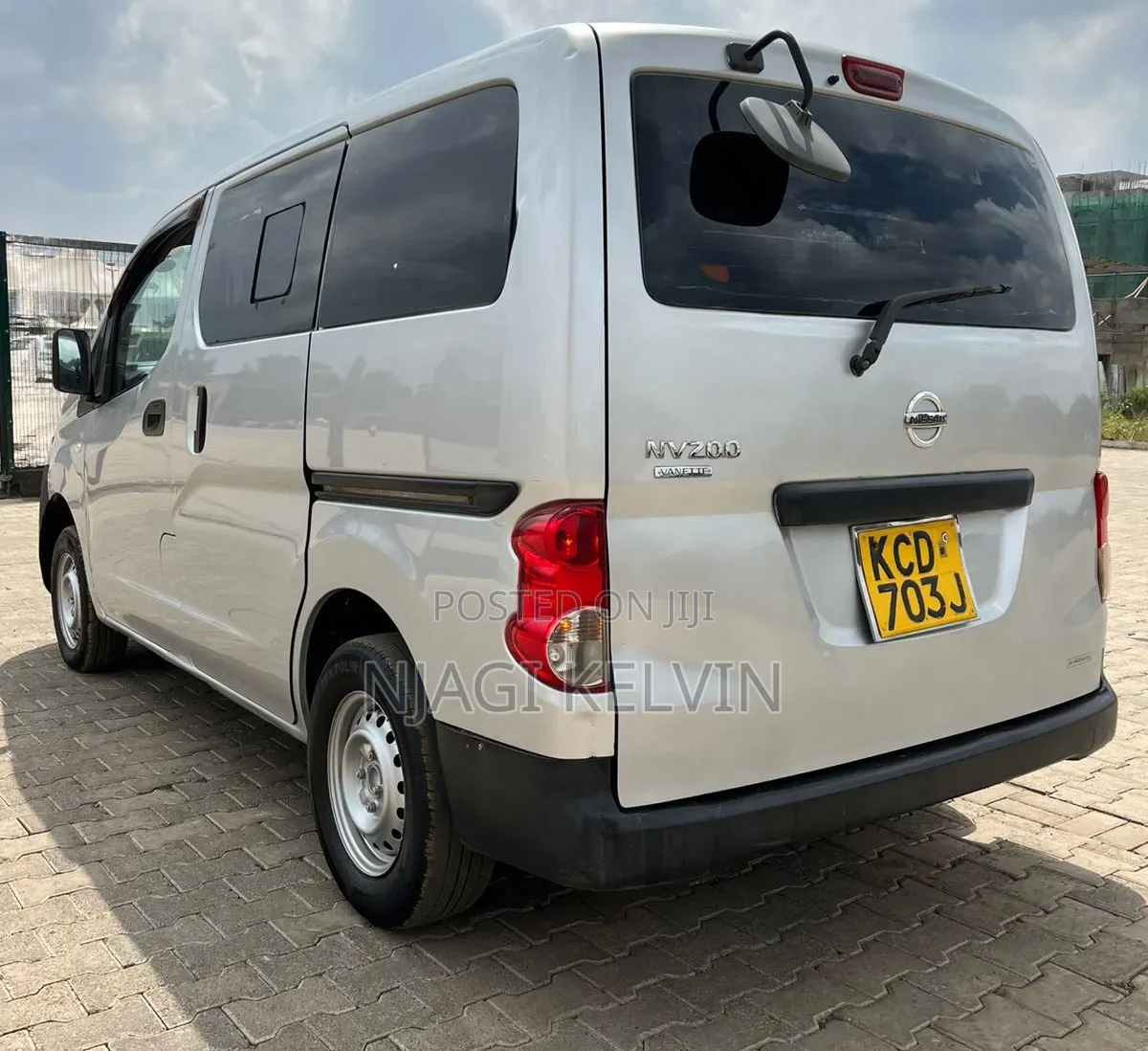 Nissan NV200 2009 Gray