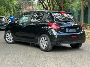 Peugeot 208 2017 Black