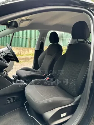 Peugeot 208 2017 Black
