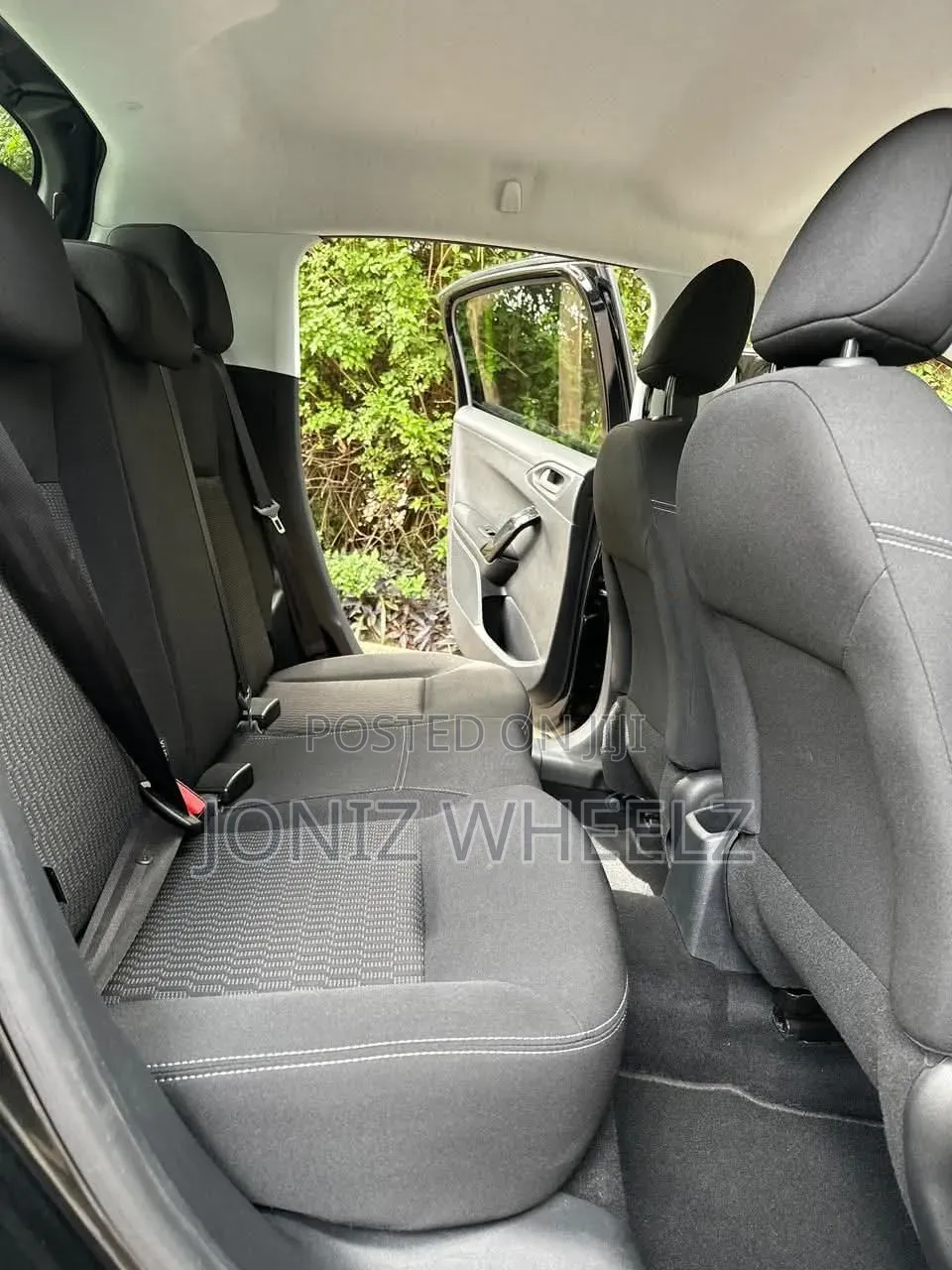 Peugeot 208 2017 Black