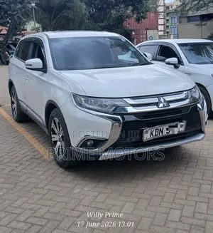 Mitsubishi Outlander 2016 White