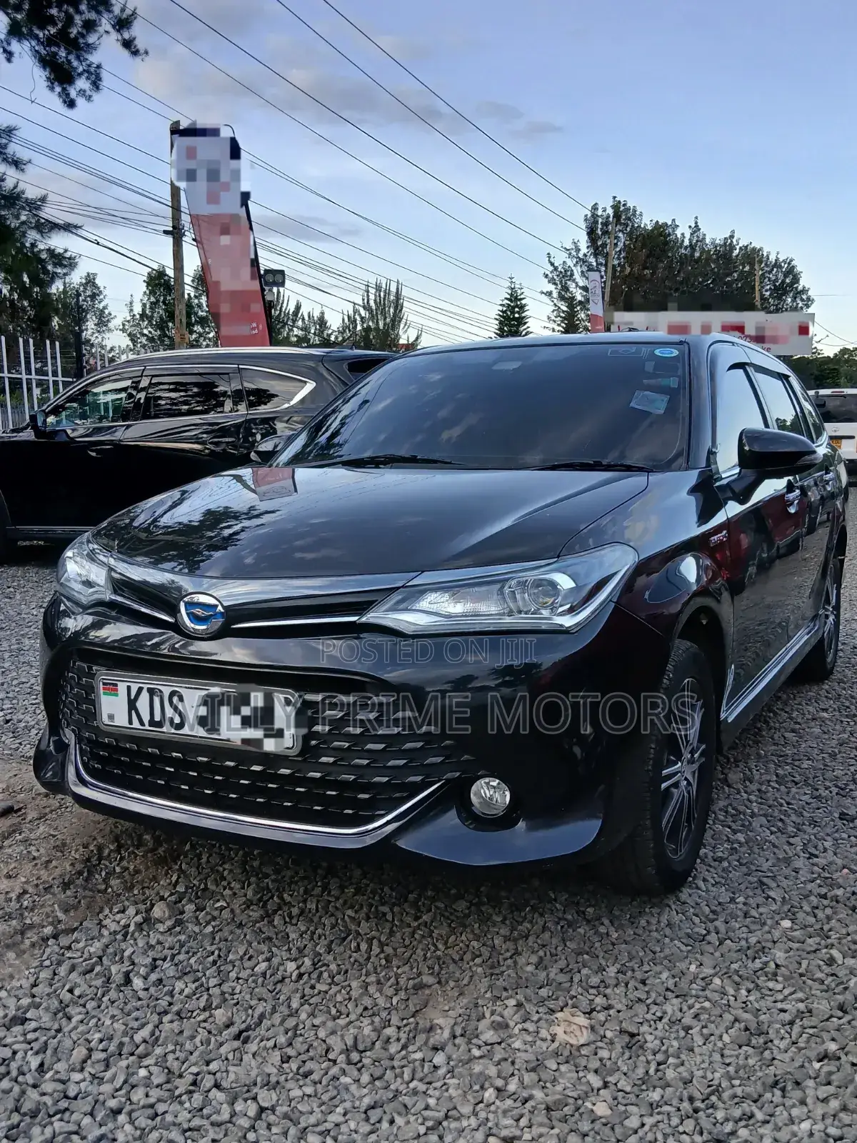 Toyota Corolla Fielder 2017 Black