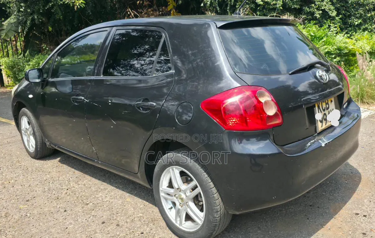 Toyota Auris 2008 Black