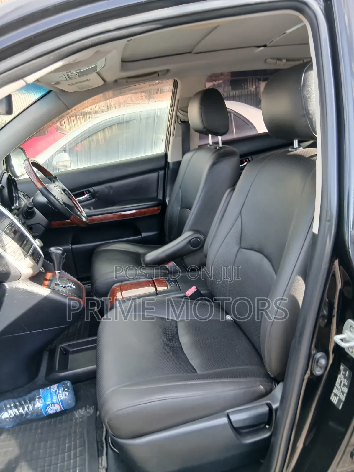 Toyota Harrier 240G 2012 Black