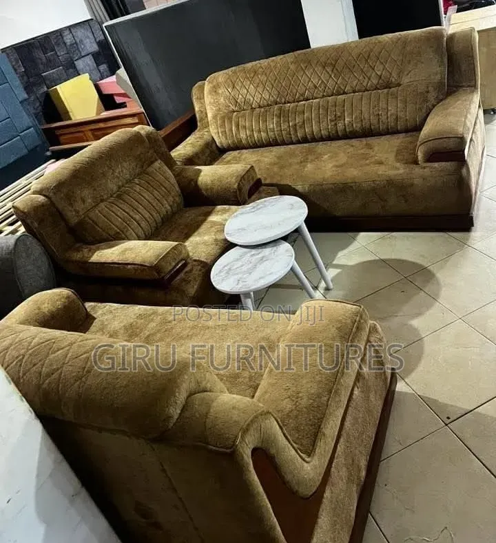 Stylish Sofa Set