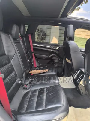 Porsche Cayenne 2018 White