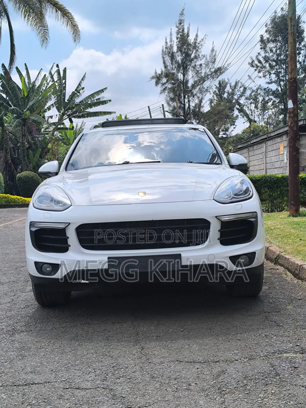 Porsche Cayenne 2018 White