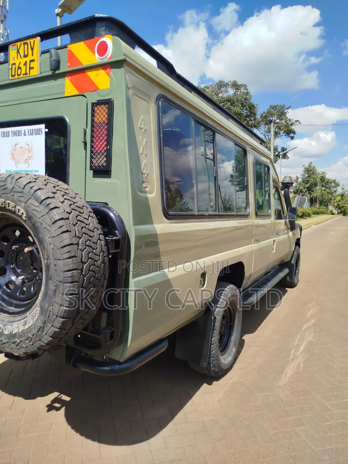 Toyota Land Cruiser 2010 Green