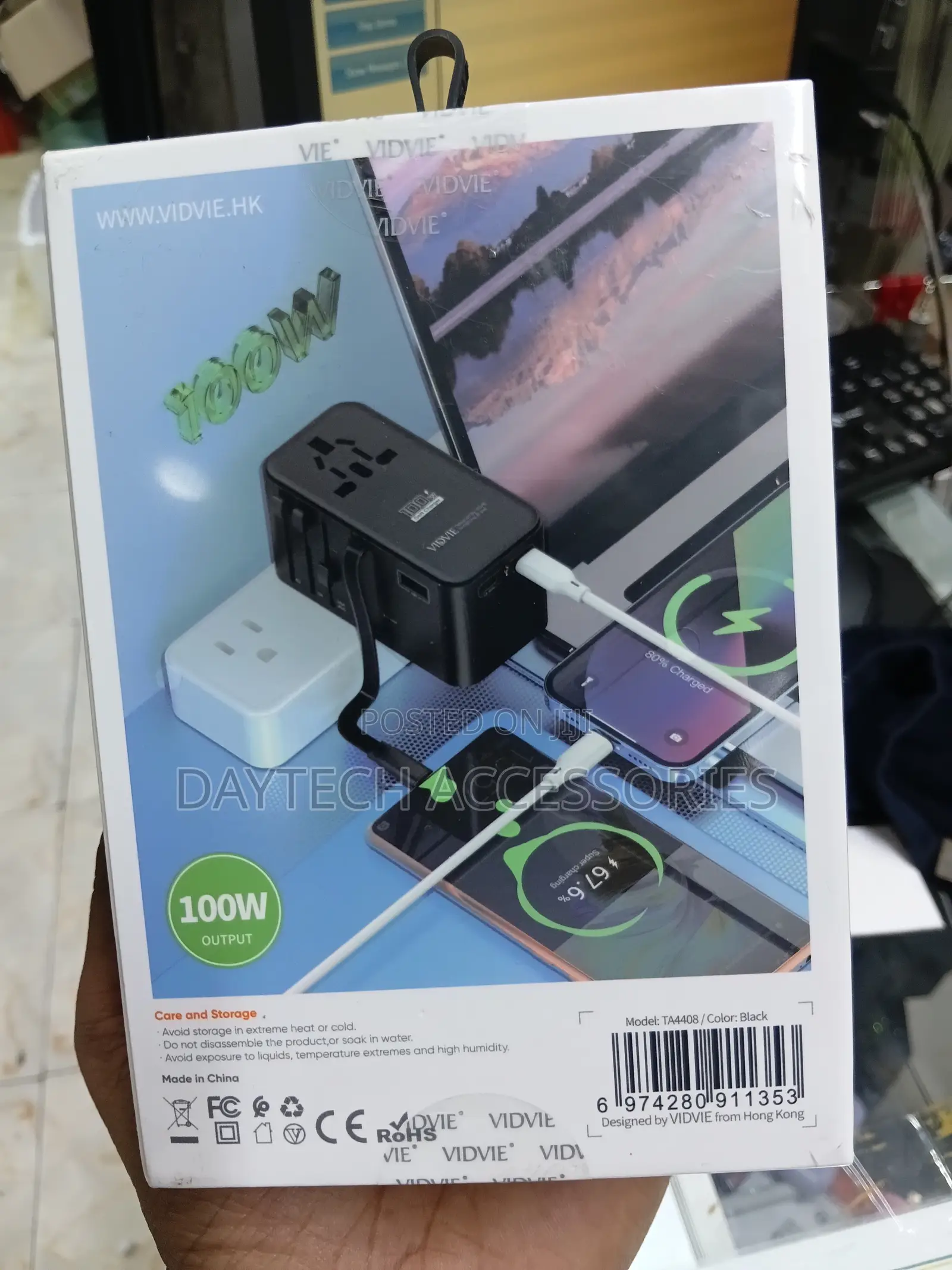 Vidvie Ta4408 100w Global Travel Adapter With a Built-in Type-C Cable
