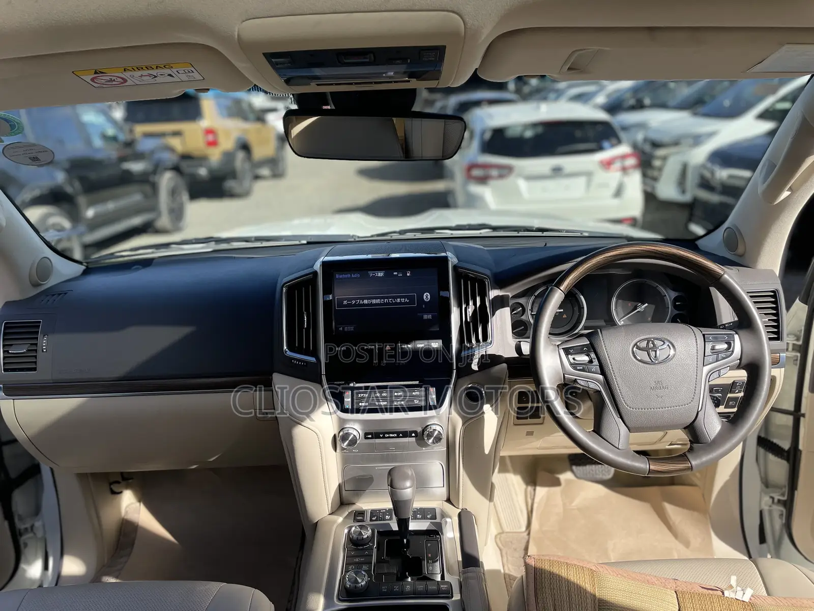 Toyota Land Cruiser 4.6 V8 ZX 2019 White