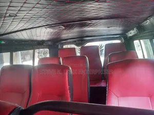 Toyota HiAce 2007 White