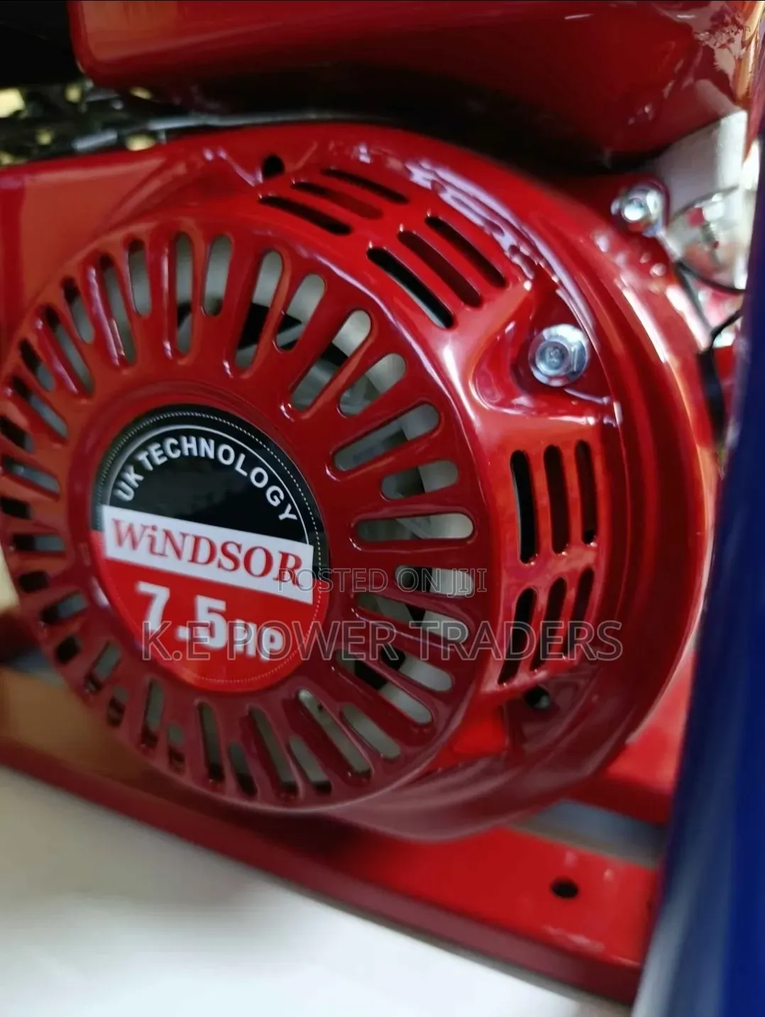 Windsor Petrol Concrete Vibrator With Poker