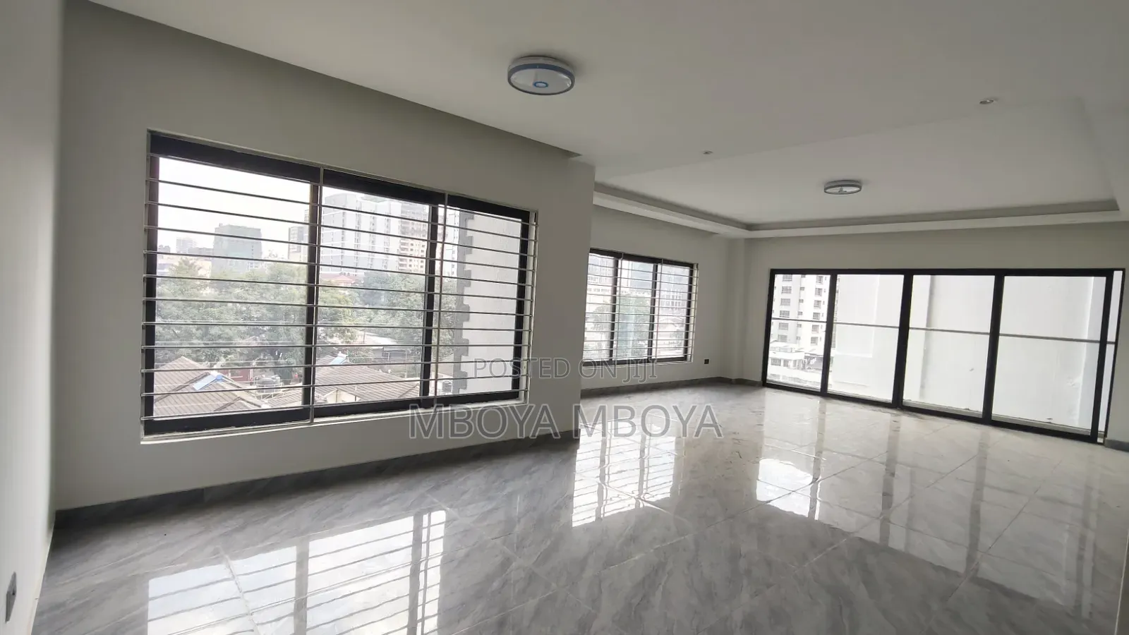 4bdrm Apartment in Parklands for rent