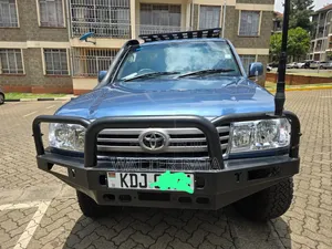 Toyota Land Cruiser 100 4.2 2006 Blue