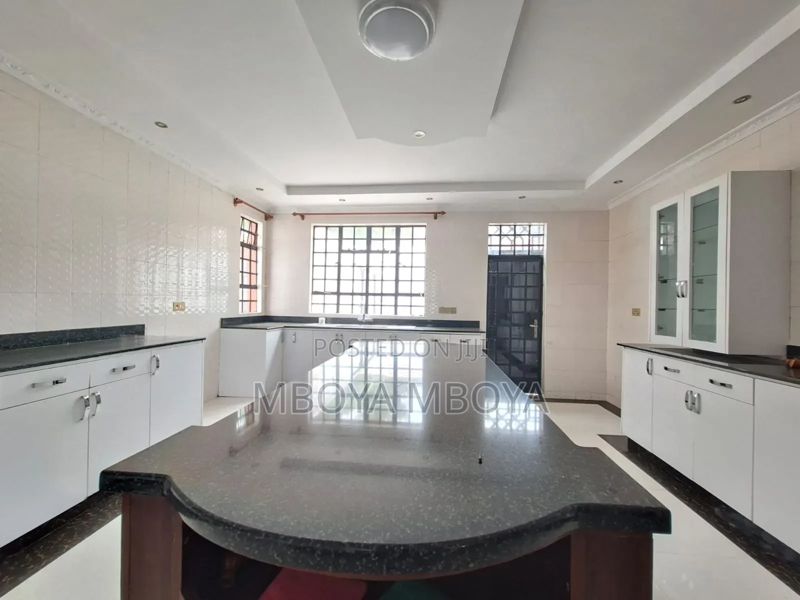 5bdrm House in Runda for rent