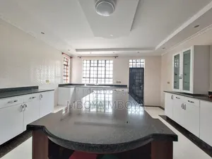 5bdrm House in Runda for rent