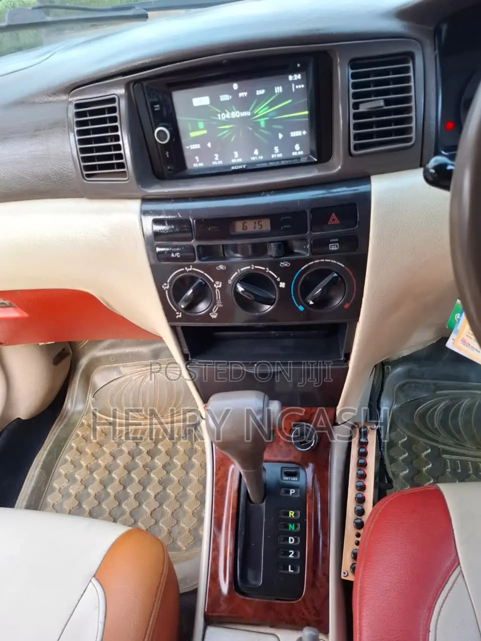Toyota Corolla 2003 White