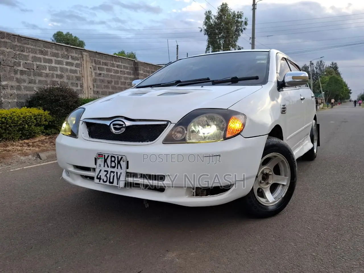 Toyota Corolla 2003 White