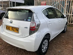 Toyota Aqua 2014 White