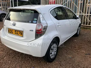 Toyota Aqua 2014 White