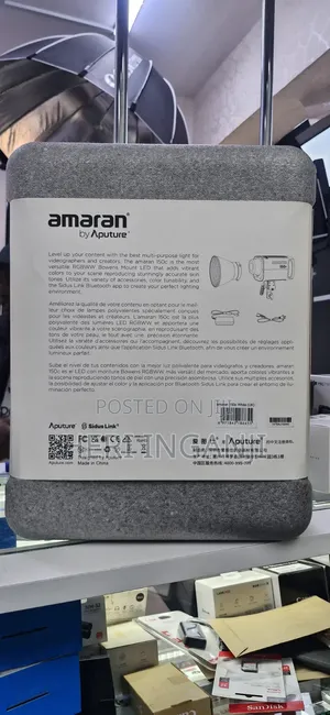 Amaran 150c RGB Video Light