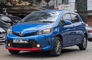 Toyota Vitz 2015 Blue