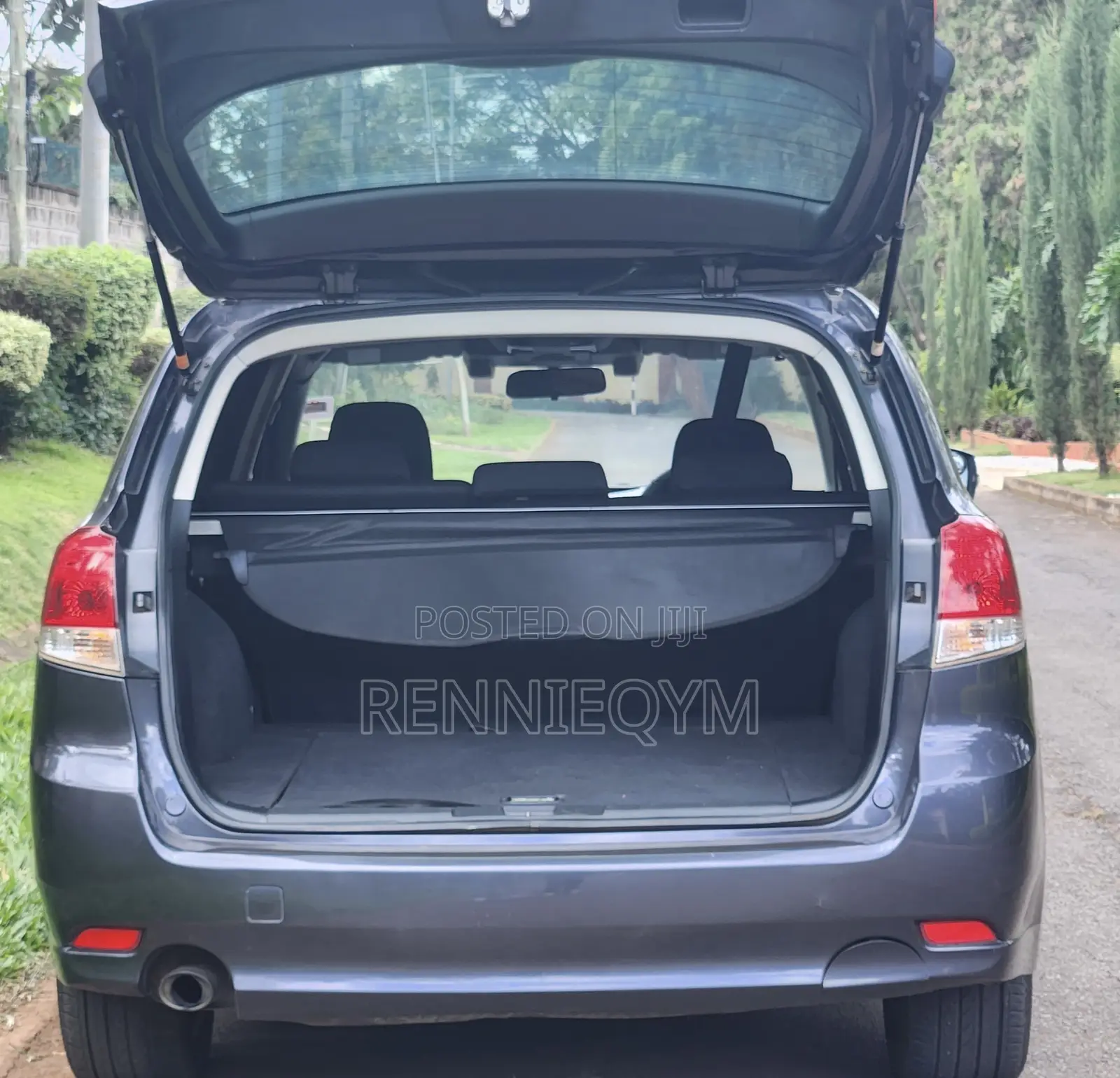 Subaru Legacy 2012 Gray