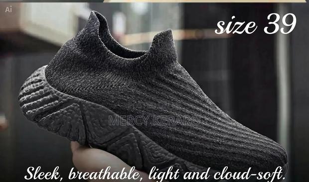 Women Sneakerscasual