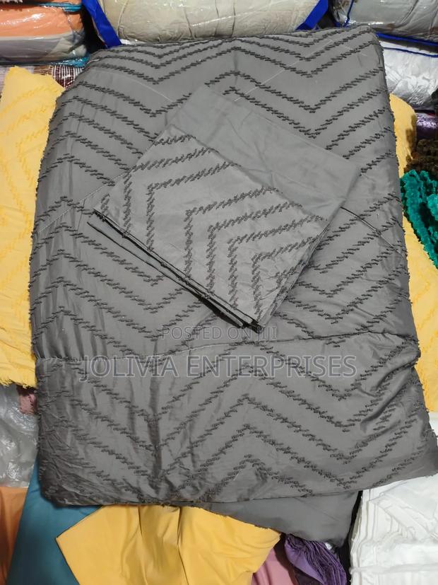 Quality Tufted Duvet Set 6x7