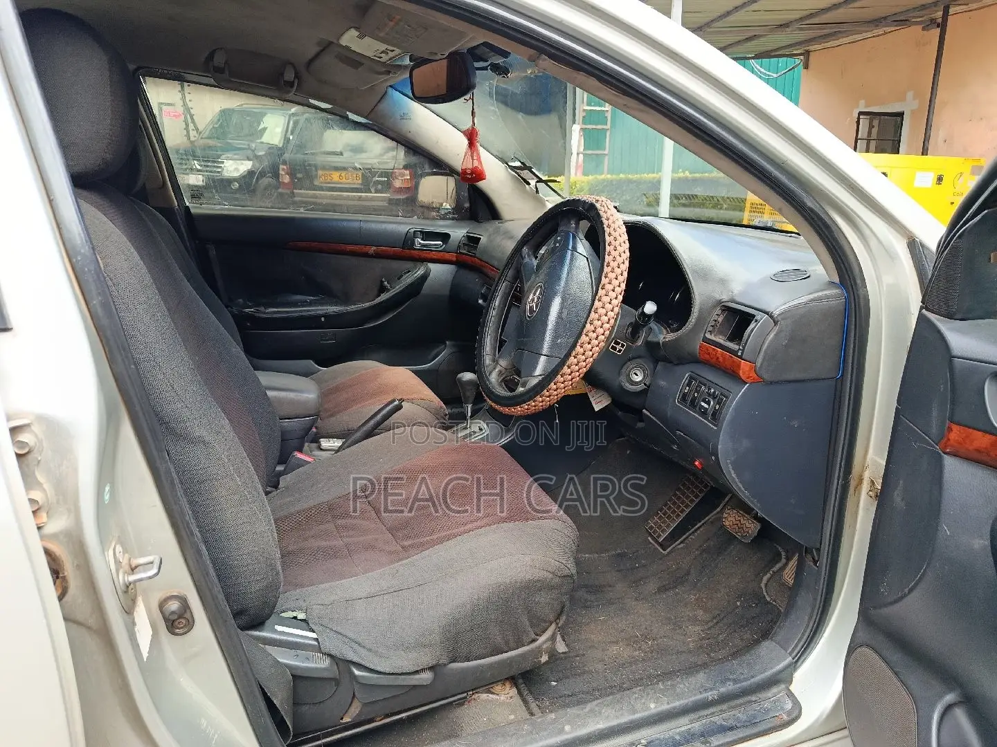 Toyota Avensis 2004 Silver