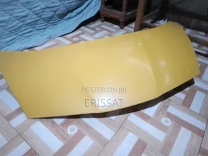 Honda Fit Bonnet