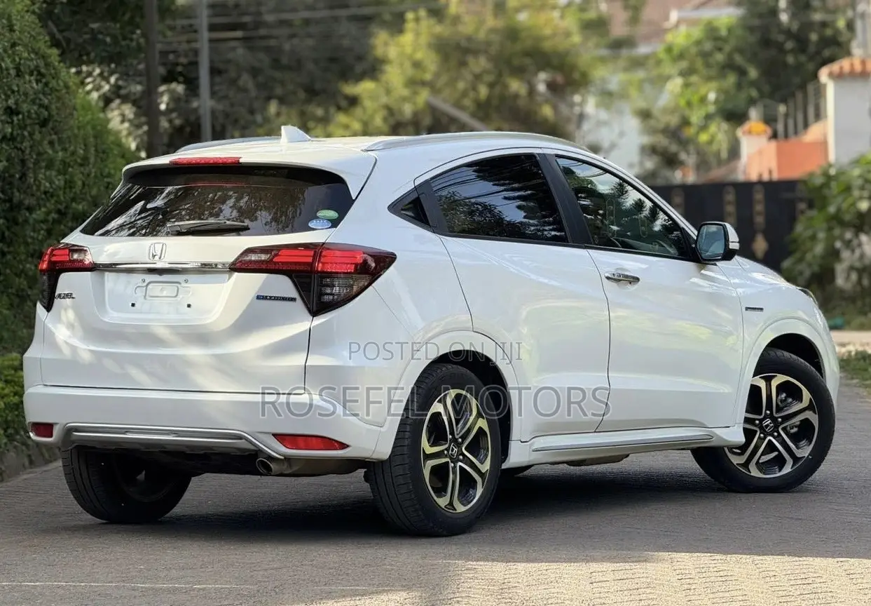 Honda Vezel 1.5 Hybrid 2WD 2019 White
