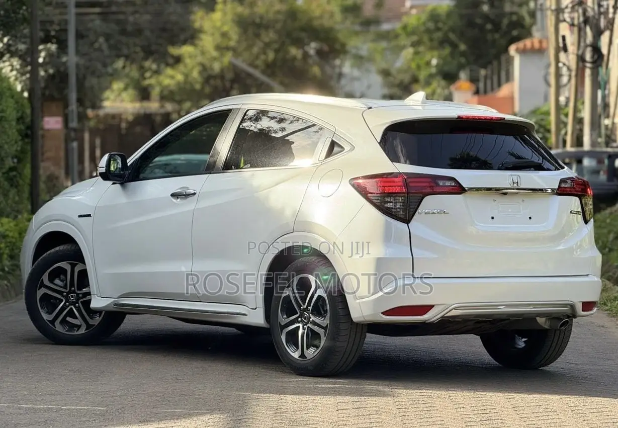 Honda Vezel 1.5 Hybrid 2WD 2019 White