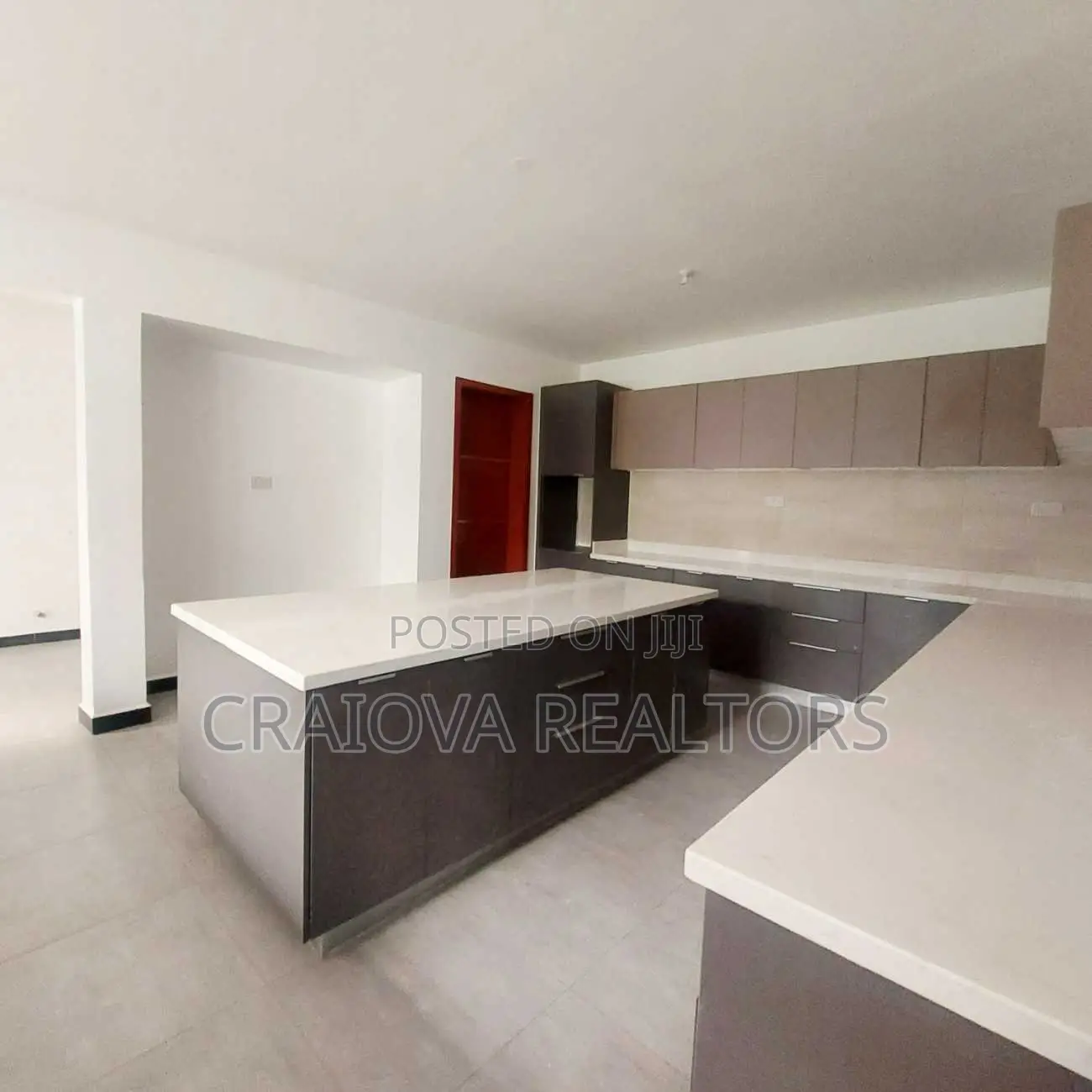 5bdrm Villa in Hardy for rent