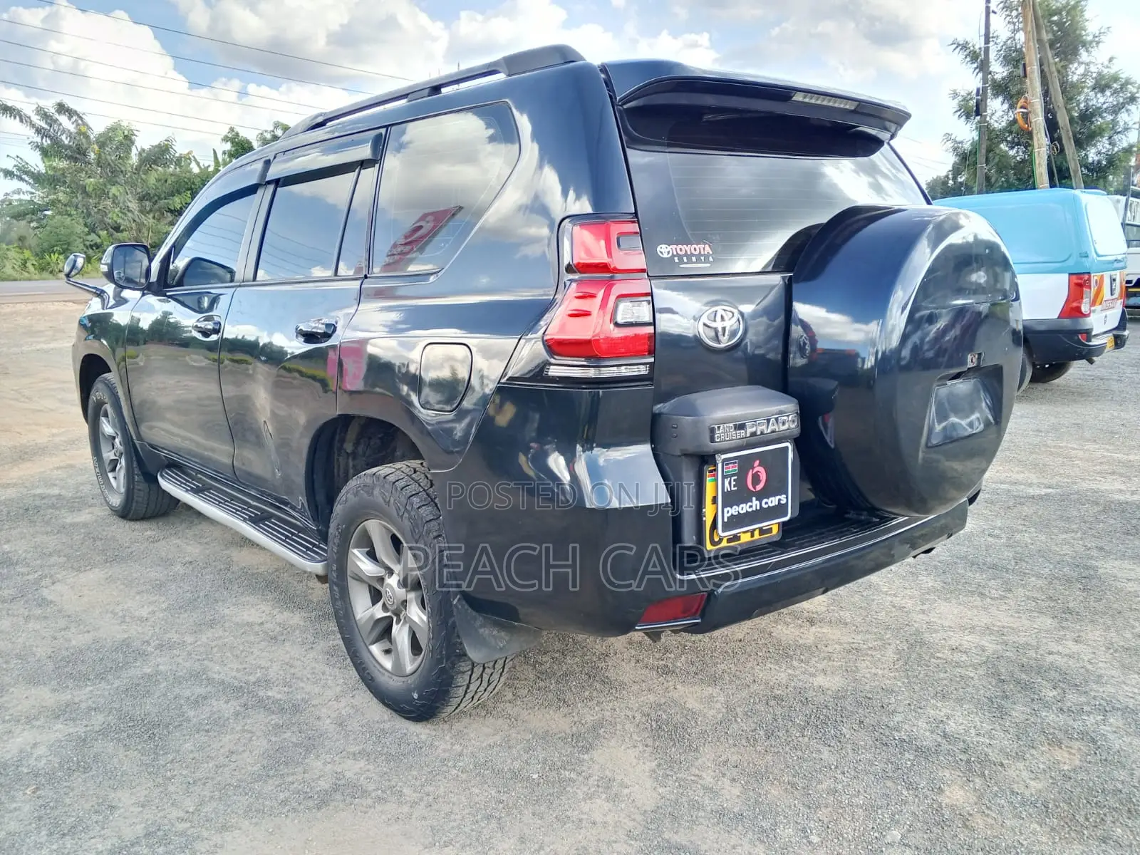 Toyota Land Cruiser Prado 2011 Black